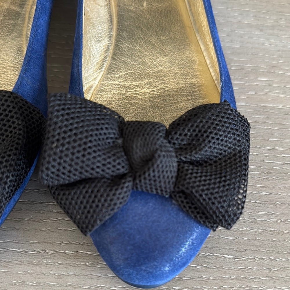 Jimmy Choo Blue Ballet Flats with Bow - Picture 4 of 5